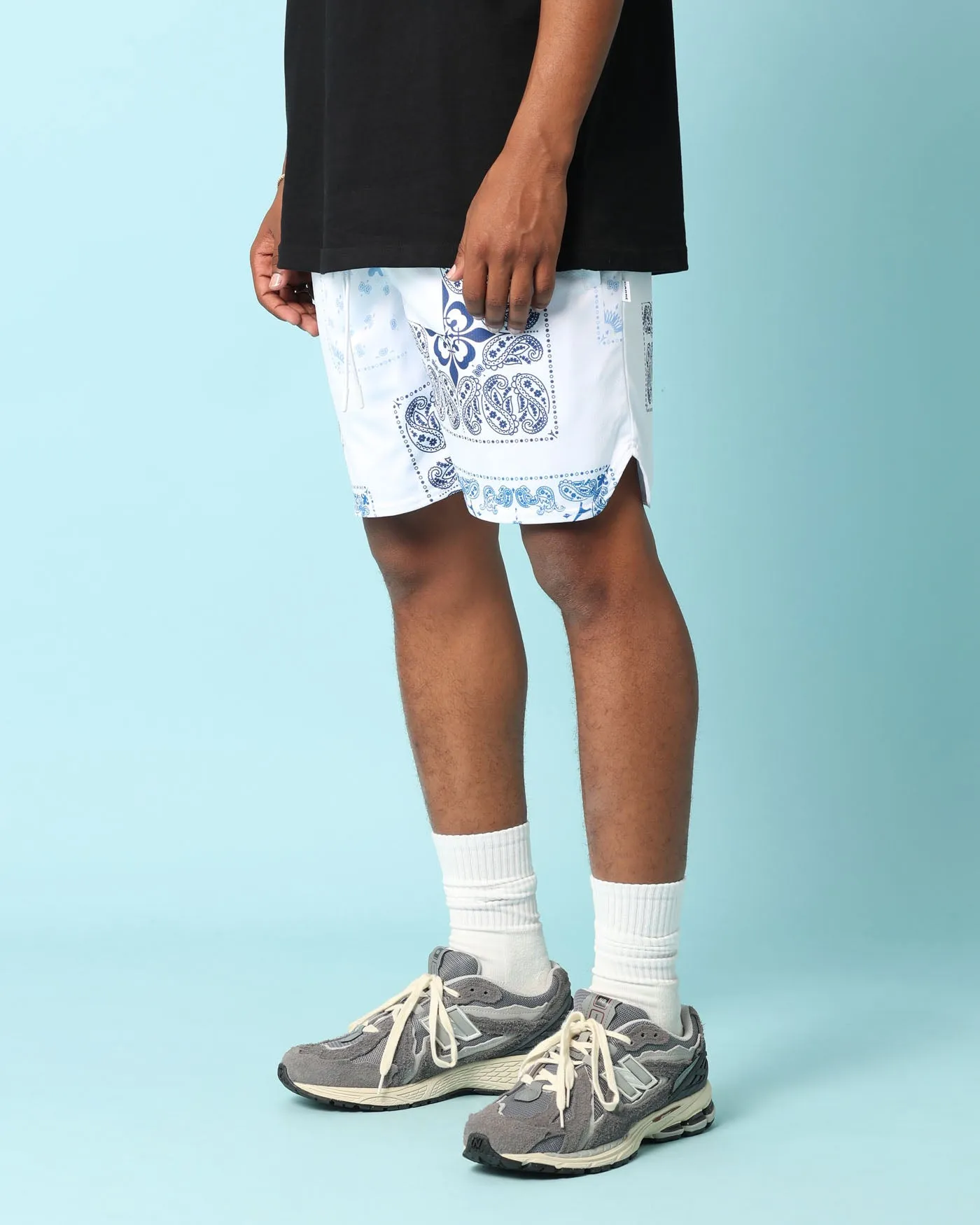 Carré Fragment Mesh Shorts White