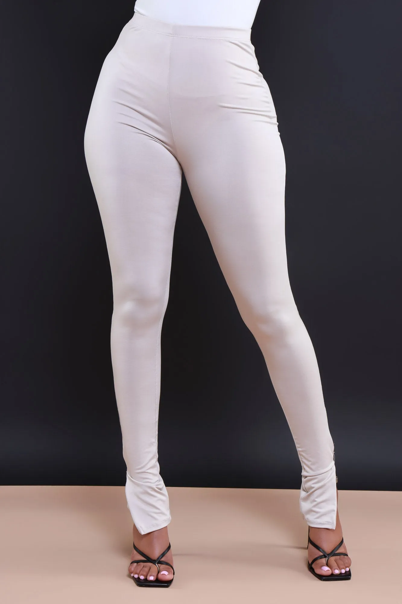 Easy Does It Extended Leggings - Khaki