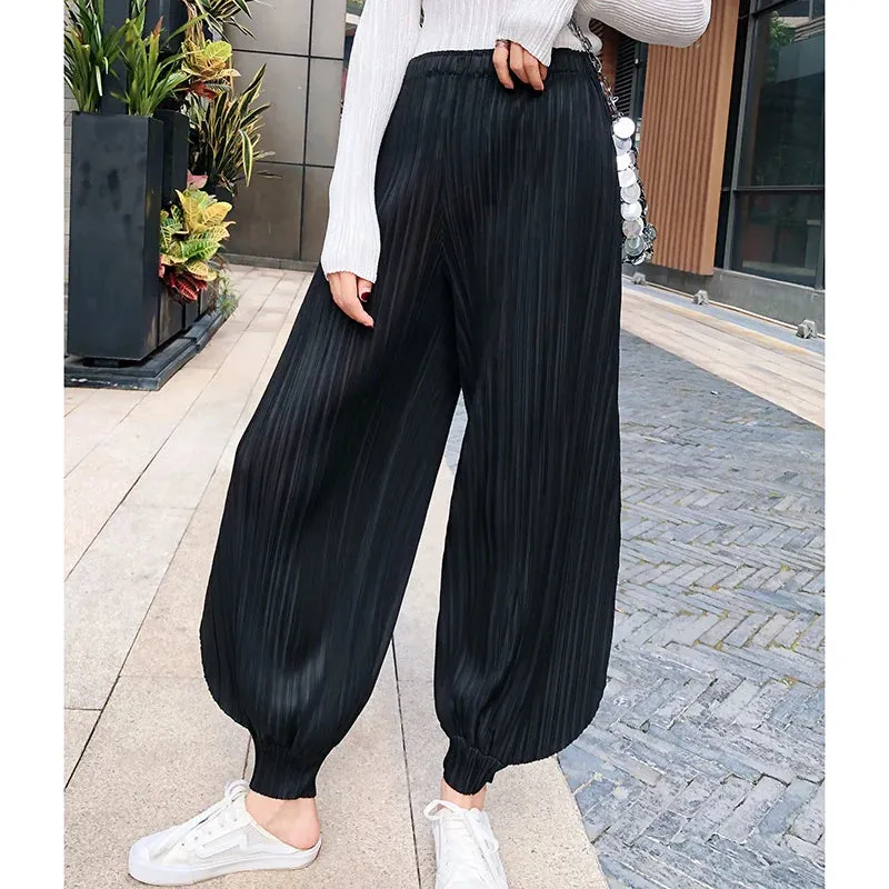 HEYFANCYSTYLE Tokyo Pleated Puffy Pants