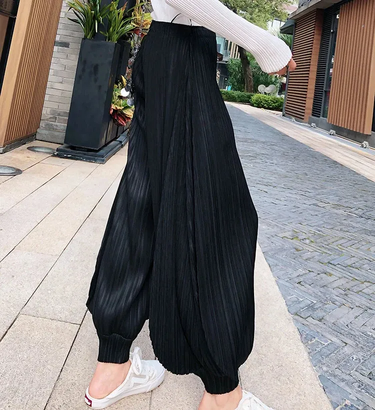 HEYFANCYSTYLE Tokyo Pleated Puffy Pants