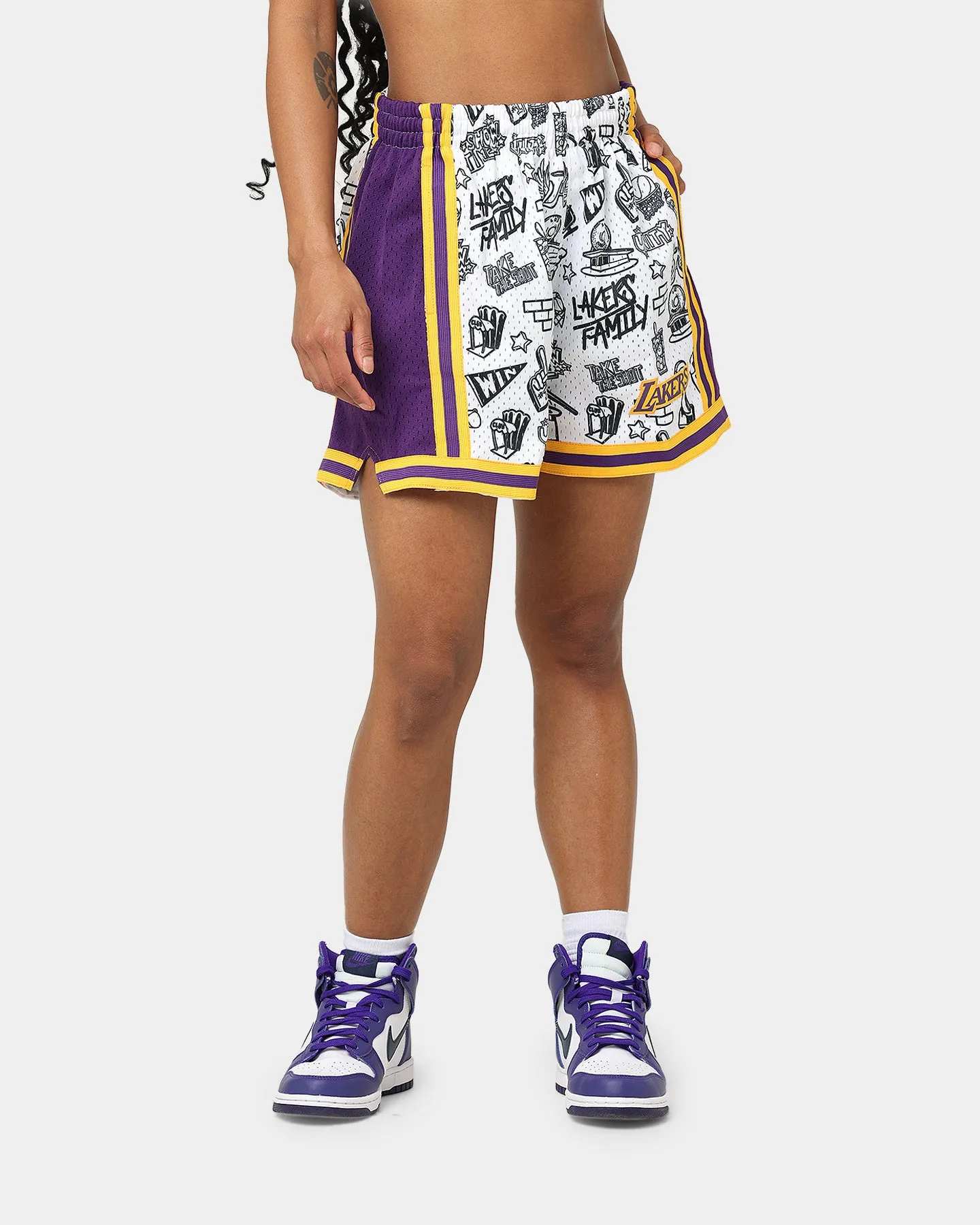 Mitchell & Ness Women's Los Angeles Lakers Doodle Shorts White