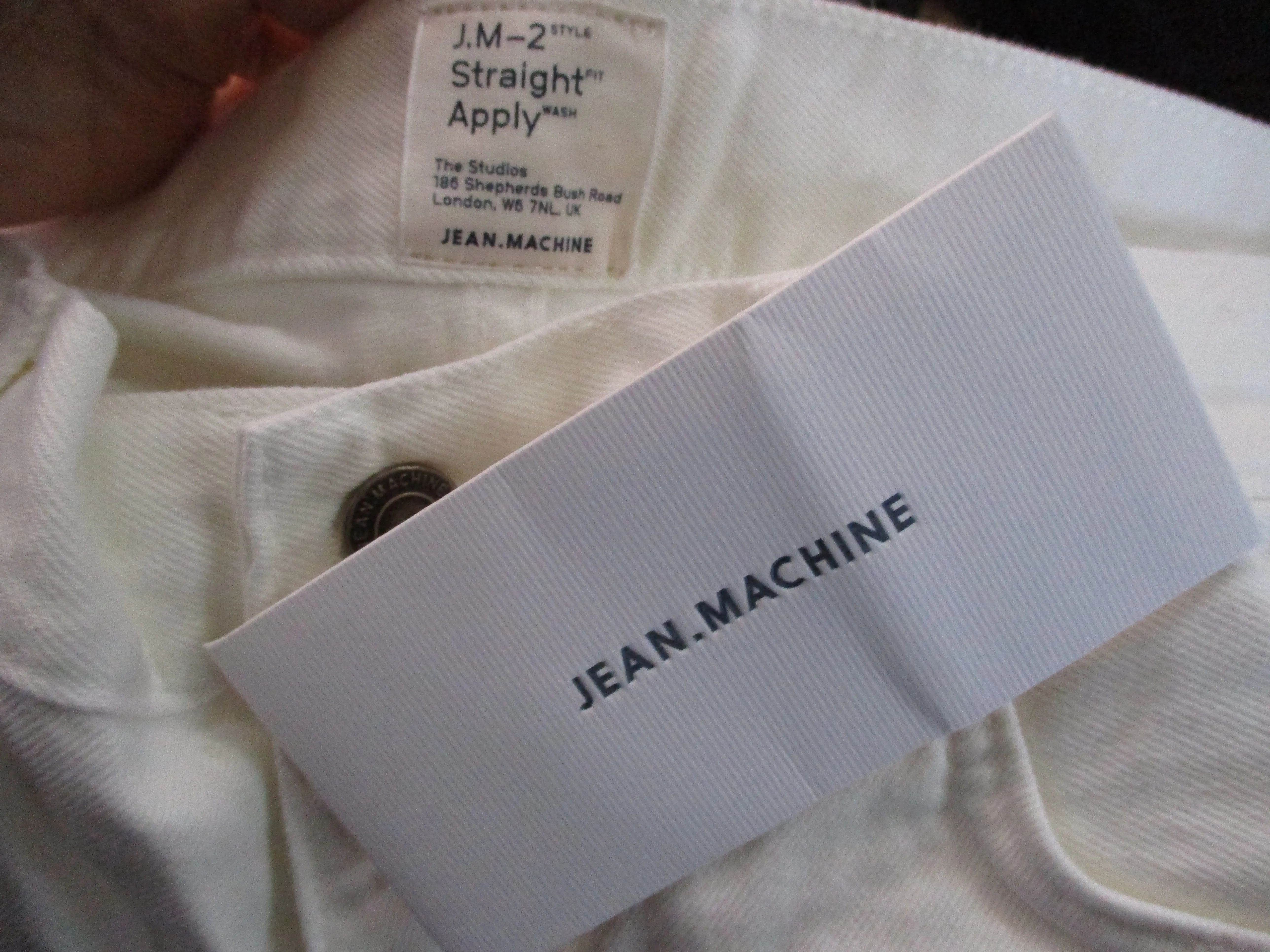 NWT NEW JEAN MACHINE STRAIGHT Denim Jean Pant 32  x 32 WHITE JM-2